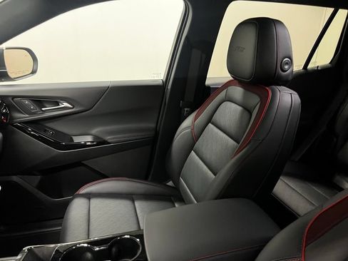 New 2026 Chevrolet Equinox RS w/ Convenience Package III FWD image 28