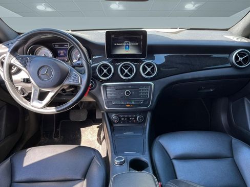 Used 2015 Mercedes-Benz CLA 250 image 7