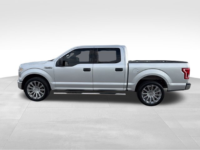 Used 2015 Ford F150 XLT RWD image 4