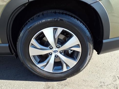 Used 2025 Subaru Ascent Premium w/ Popular Package #2 image 15