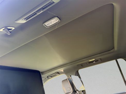 New 2026 Chevrolet Tahoe Premier image 35