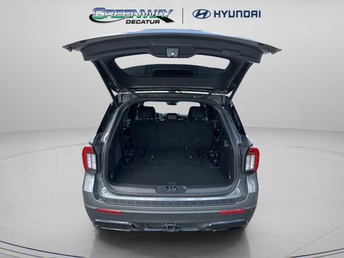 Used 2025 Ford Explorer ST-Line RWD image 19