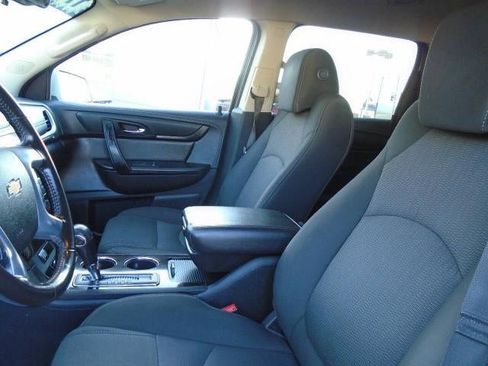 Used 2017 Chevrolet Traverse LT AWD/4WD image 15