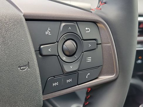 New 2027 Nissan Sentra SR w/ Floor Mat Package FWD image 28