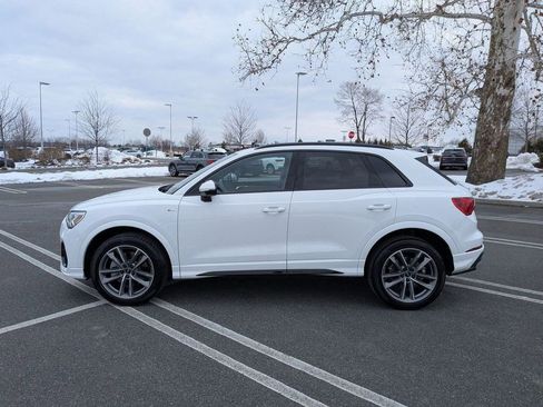 Certified 2023 Audi Q3 2.0T Premium Plus w/ Premium Plus Package image 4