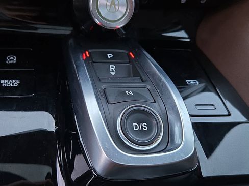 Certified 2022 Acura MDX SH-AWD w/ Technology Package image 17