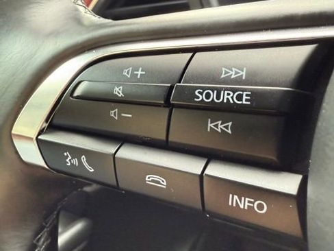 Used 2025 MAZDA MAZDA3 Hatchback w/Premium Plus Pkg image 47