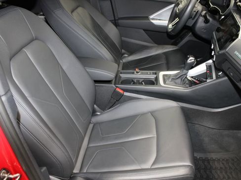 Used 2023 Audi Q3 2.0T Premium Plus w/ Premium Plus Package image 19