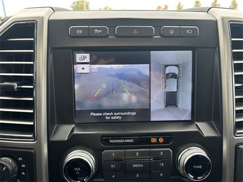 New 2025 Ford F350 Platinum w/ Tremor Off-Road Package image 38