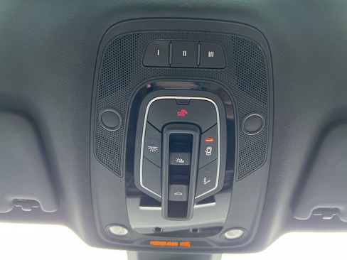 Used 2018 Audi Q5 2.0T Premium Plus w/ Premium Plus Package image 28