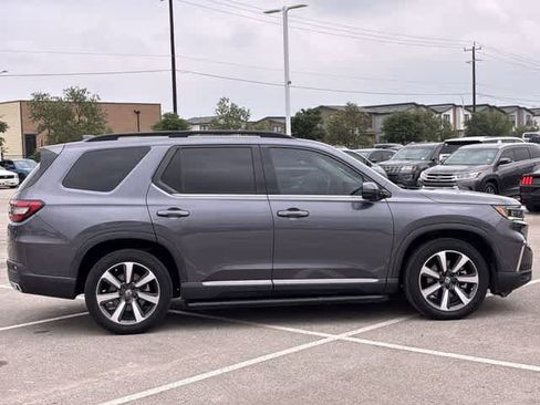 Certified 2023 Honda Pilot Elite image 12
