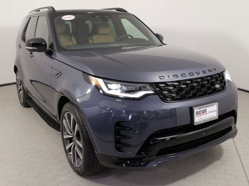Used 2024 Land Rover Discovery Dynamic SE AWD/4WD image 6