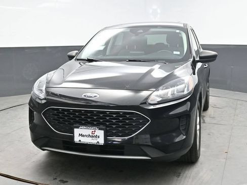 Used 2022 Ford Escape SE FWD image 2