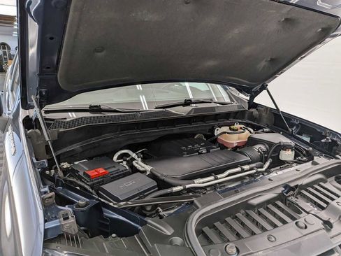 Used 2022 Chevrolet Silverado 1500 LT w/ Safety Package image 16