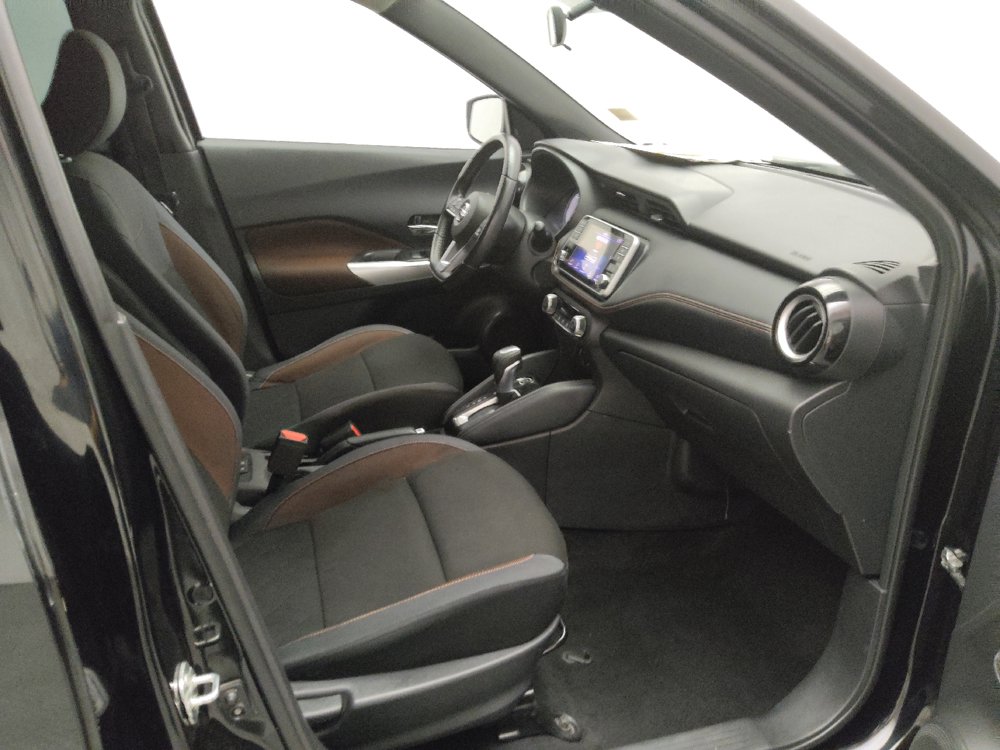 Used 2019 Nissan Kicks SR FWD image 21