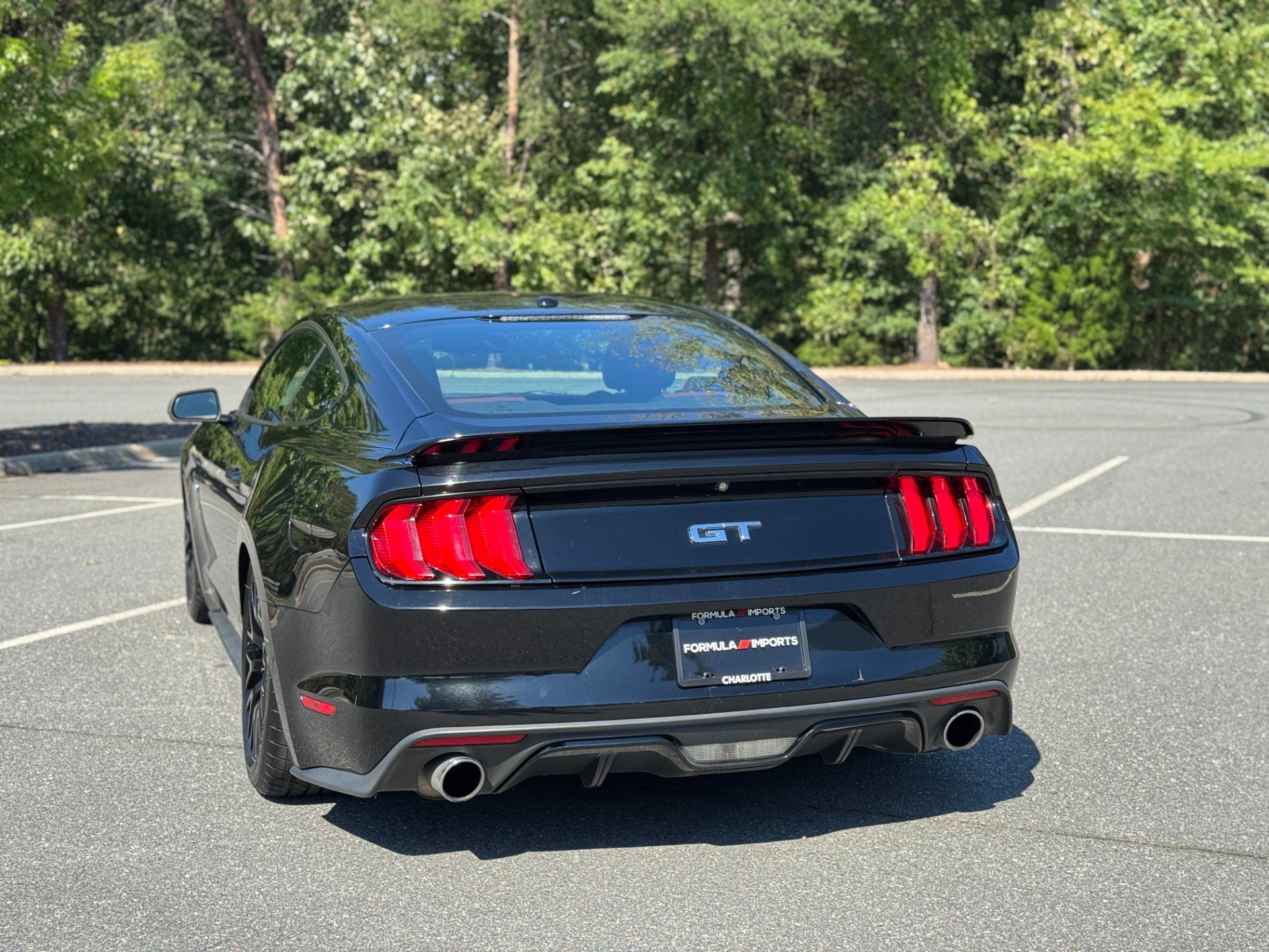 Used 2016 Ford Mustang GT Premium w/ GT Performance Package RWD image 9