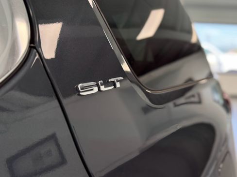 Used 2020 GMC Acadia SLT w/ Driver Alert Package II AWD/4WD image 36