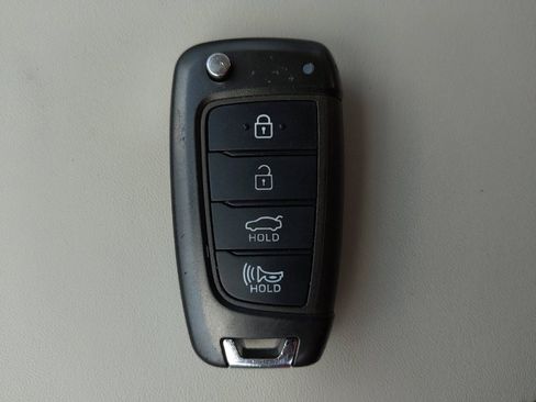 Used 2023 Hyundai Sonata SE FWD image 32
