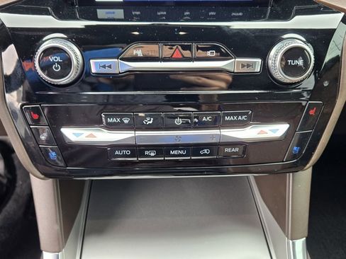 Certified 2023 Ford Explorer King Ranch w/ Technology Package image 16