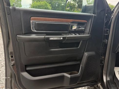 Used 2016 RAM 2500 Laramie w/ Cold Weather Group AWD/4WD image 14