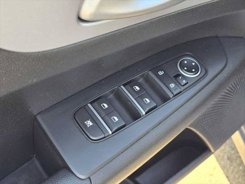 Used 2024 Kia Forte LXS FWD image 22