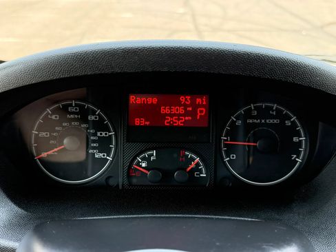 Used 2021 RAM ProMaster 2500 FWD image 12