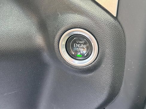 Used 2020 Chevrolet Silverado 1500 RST w/ True North Edition AWD/4WD image 35