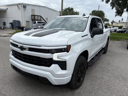 Certified 2023 Chevrolet Silverado 1500 RST w/ Rally Edition AWD/4WD image 3