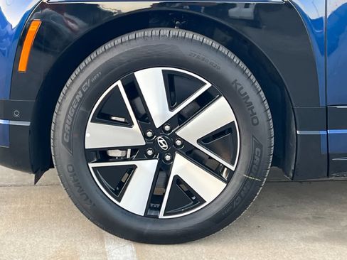 New 2026 Hyundai Ioniq 9 SEL image 26