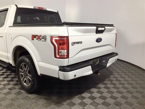 Used 2016 Ford F150 XLT w/ Equipment Group 302A Luxury image 9