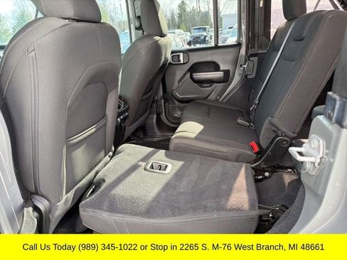 Used 2020 Jeep Wrangler Unlimited Sport image 28