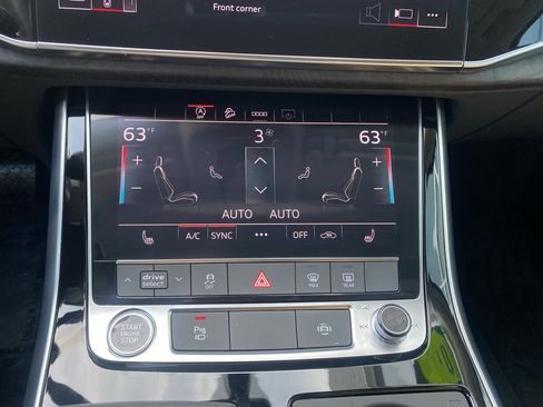 Used 2025 Audi Q7 3.0T Premium w/ Convenience Package image 30