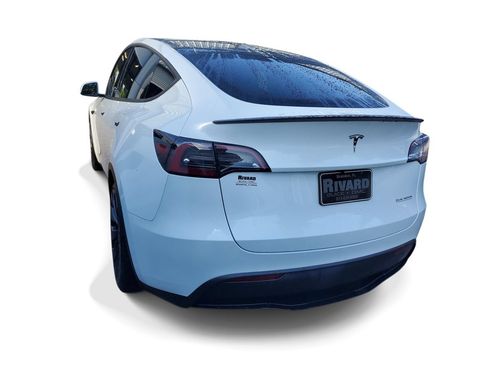 Used 2025 Tesla Model Y Performance AWD/4WD image 3