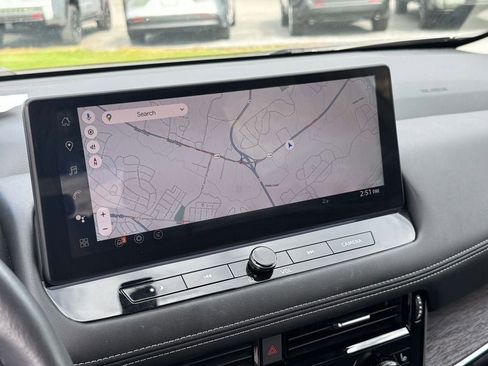 Used 2024 Nissan Rogue Platinum w/ Platinum Premium Package image 24