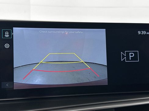 Used 2025 Kia Sorento LX image 13