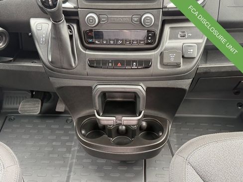 Used 2025 RAM ProMaster 2500 w/ Quick Order Package 22G SLT FWD image 11