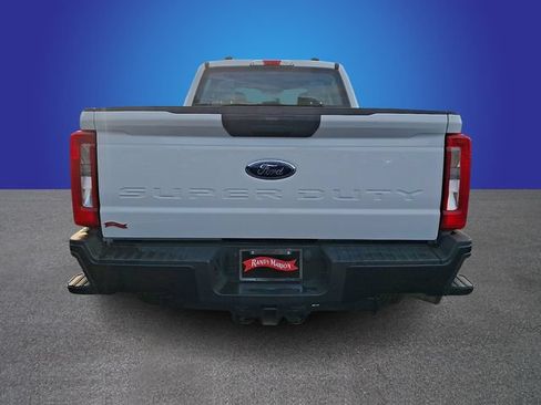 Used 2026 Ford F250 XL AWD/4WD image 5