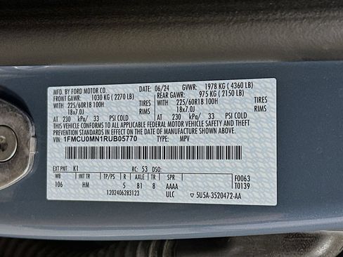 Used 2024 Ford Escape ST-Line w/ Tech Pack #1 FWD image 27