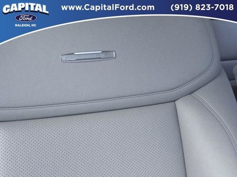 New 2025 Ford Expedition Platinum w/ Driver's Package image 16