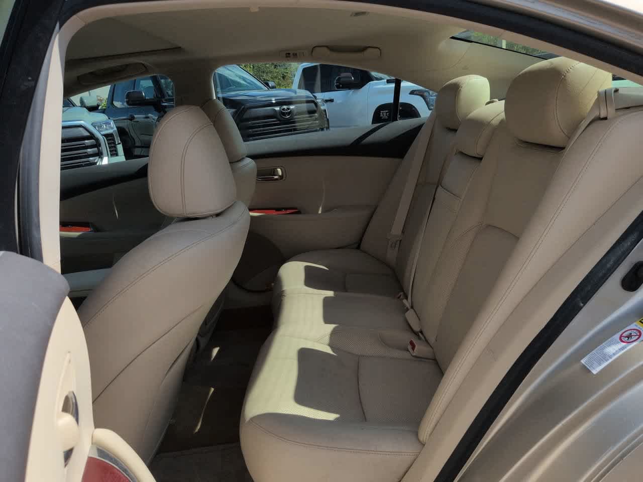 Used 2010 Lexus ES 350 w/ Preferred Accessory Package FWD image 13
