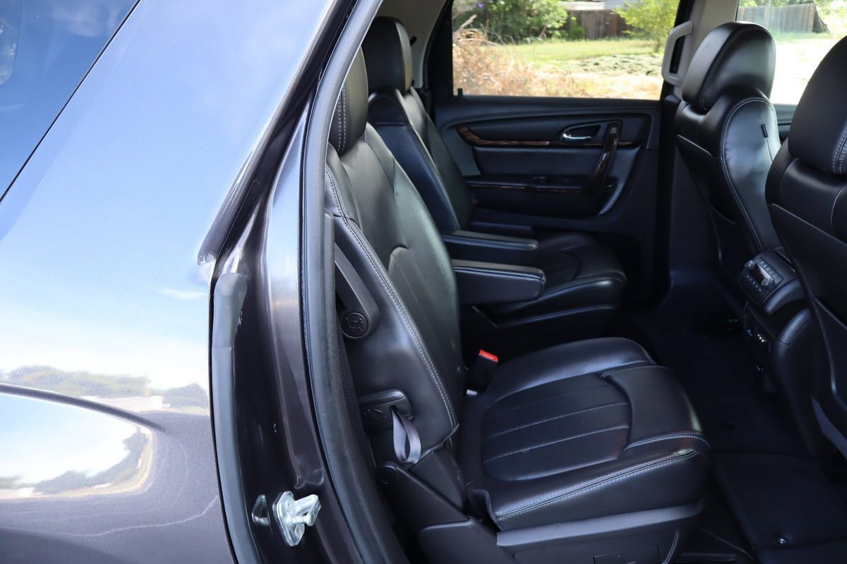 Used 2015 GMC Acadia Denali AWD/4WD image 23