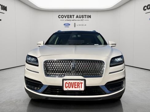 Used 2019 Lincoln Nautilus Reserve image 8