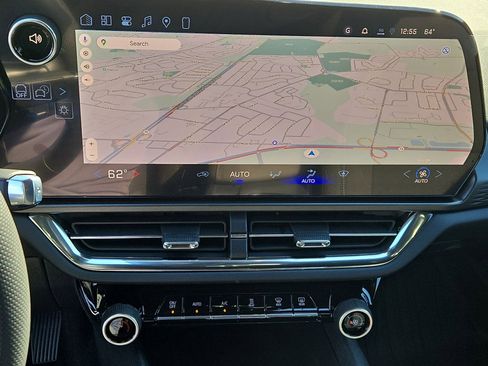 New 2026 Chevrolet Equinox EV LT image 16