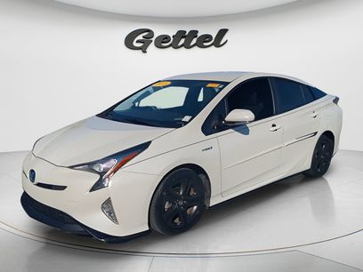 Used 2018 Toyota Prius Three Touring w/ Appearance Package