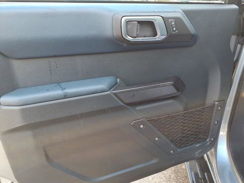 Used 2024 Ford Bronco Outer Banks image 13