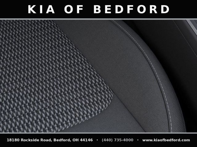Used 2025 Kia Sorento LX FWD image 27