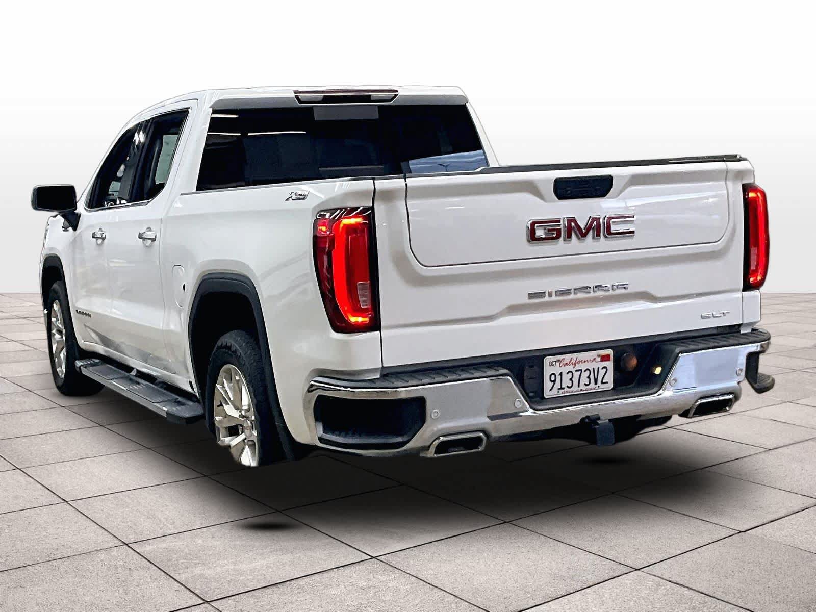 Used 2019 GMC Sierra 1500 SLT w/ SLT Premium Plus Package AWD/4WD image 13