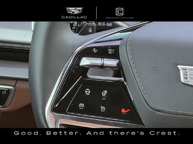 Used 2027 Cadillac Vistiq Platinum w/ LPO, Floor Liner Package AWD/4WD image 15