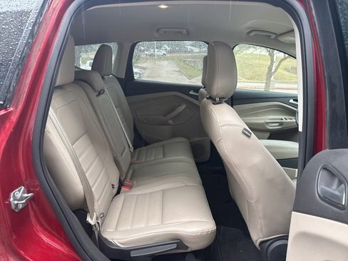 Used 2018 Ford Escape SEL image 10