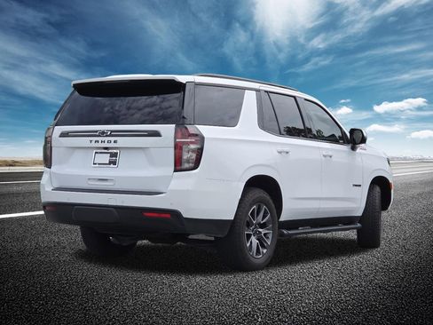 Used 2023 Chevrolet Tahoe Z71 w/ Luxury Package AWD/4WD image 22